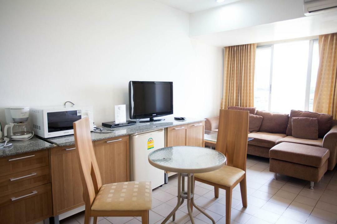 Galare Thong Tower Lejlighedshotel Chiang Mai Eksteriør billede